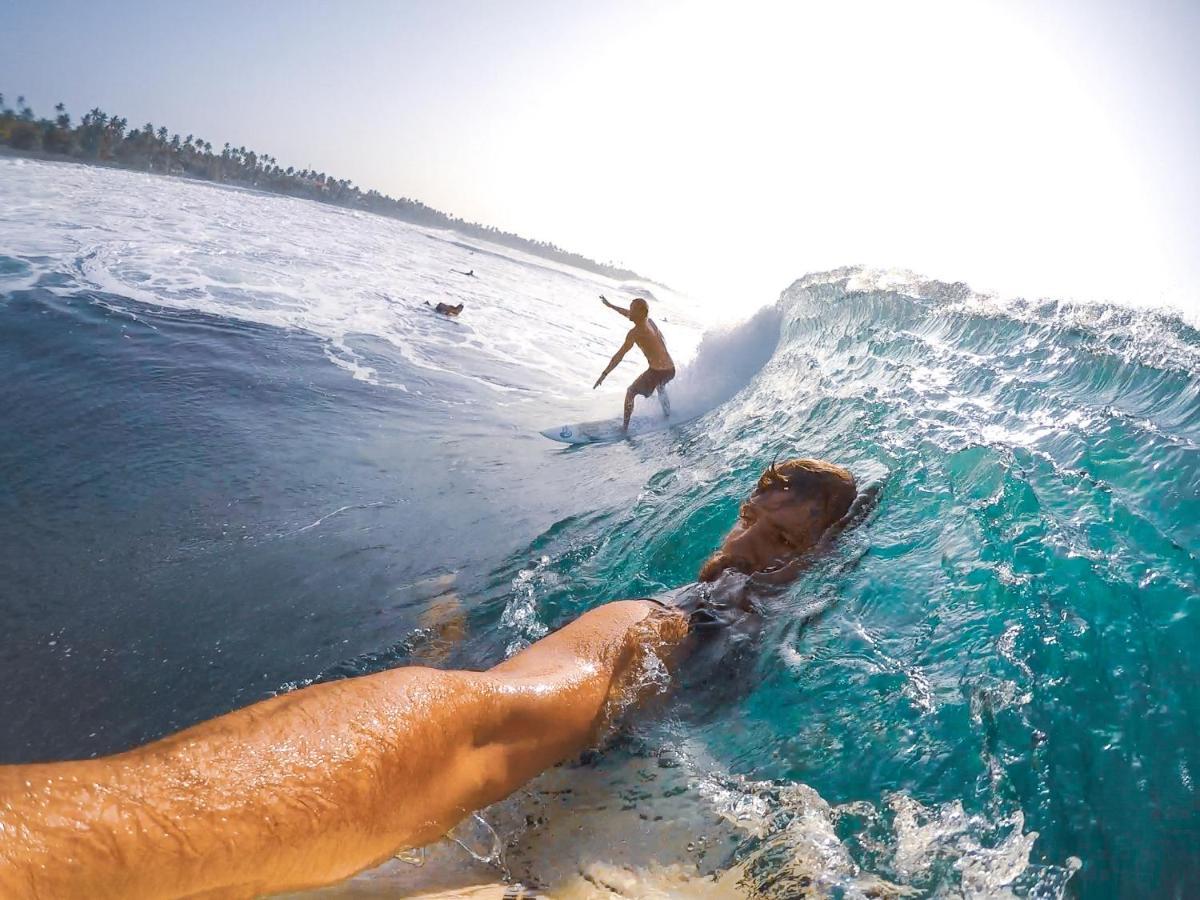 The Surfer Sri Lanka - Surf Camp Hotel Weligama Exterior photo